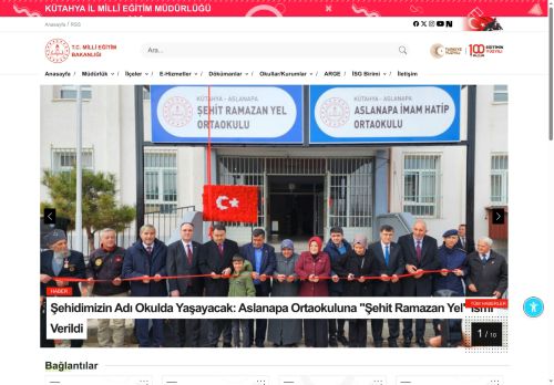 Kütahya´da Zaman Duruyor, Herkes Kitap Okuyor